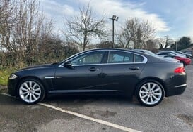 Jaguar XF 2.2D PORTFOLIO AUTO 12