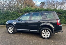 Land Rover Freelander 2.2 TD4 GS 11