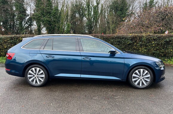 Skoda Superb SE L EXECUTIVE 1.6 TDI GREENLINE ESTATE 6