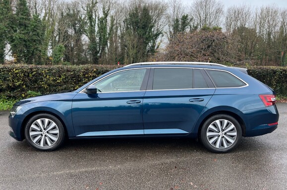 Skoda Superb SE L EXECUTIVE 1.6 TDI GREENLINE ESTATE 11