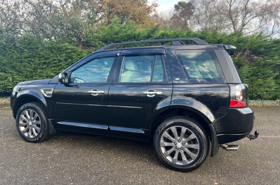 Land Rover Freelander 2.2 SD4 HSE LUXURY AUTOMATIC 10