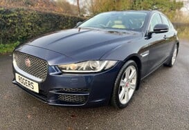 Jaguar XE 2.0D PORTFOLIO AUTO   10