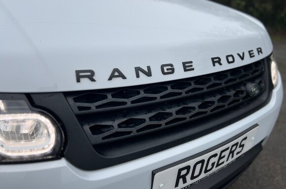 Land Rover Range Rover Sport 3.0 SDV6 HSE DYNAMIC AUTO 4