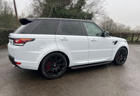 Land Rover Range Rover Sport 3.0 SDV6 HSE DYNAMIC AUTO 8