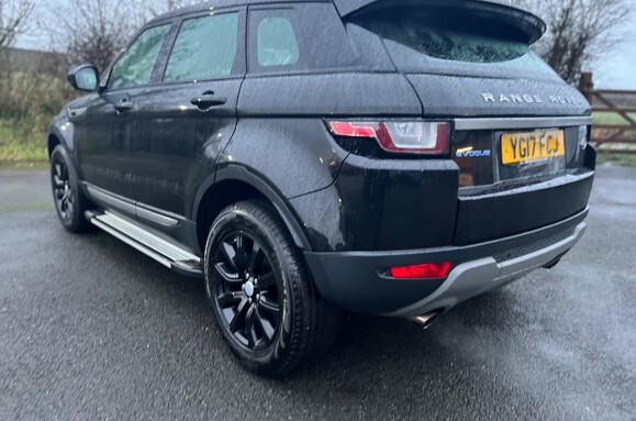 Land Rover Range Rover Evoque 2.0 ED4 SE 12