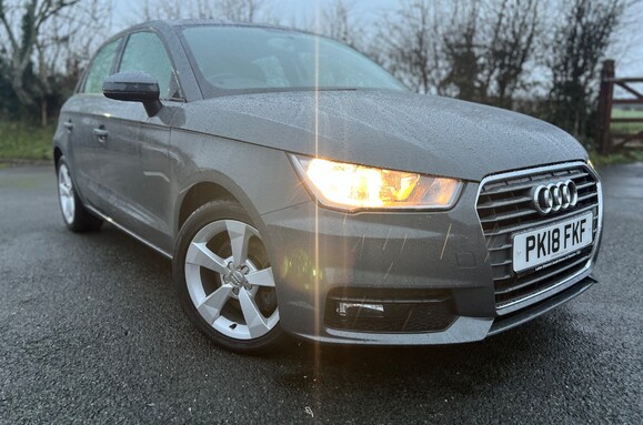 Audi A1 SPORTBACK 1.4 TFSI SPORT NAV 1