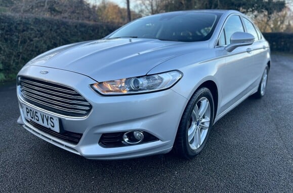 Ford Mondeo TITANIUM 2.0 TDCI £35 ROAD TAX 9