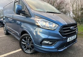 Ford Transit Custom 290 SPORT ECOBLUE PANEL VAN 1