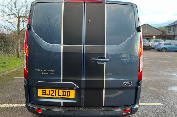 Ford Transit Custom 290 SPORT ECOBLUE PANEL VAN 8