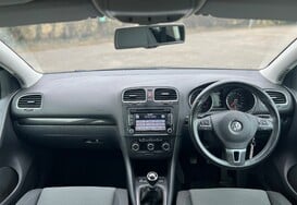 Volkswagen Golf MATCH 1.4 TSI 37