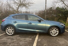 Mazda 3 MAZDA 3 2.0 SPORT NAV 5