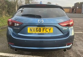 Mazda 3 MAZDA 3 2.0 SPORT NAV 7