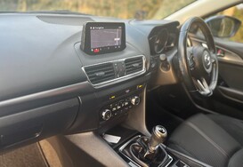 Mazda 3 MAZDA 3 2.0 SPORT NAV 24