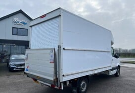 Volkswagen Crafter CR35 2.0 TDI LUTON VAN ELECTRIC TAIL LIFT 5