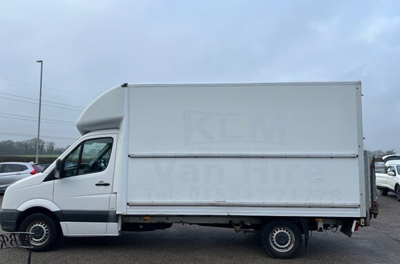 Volkswagen Crafter CR35 2.0 TDI LUTON VAN ELECTRIC TAIL LIFT 8