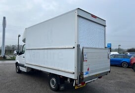 Volkswagen Crafter CR35 2.0 TDI LUTON VAN ELECTRIC TAIL LIFT 9