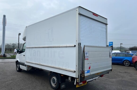 Volkswagen Crafter CR35 2.0 TDI LUTON VAN ELECTRIC TAIL LIFT 9