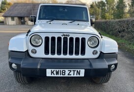 Jeep Wrangler 2.8 CRD NIGHT EAGLE UNLIMITED AUTO 2