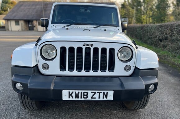 Jeep Wrangler 2.8 CRD NIGHT EAGLE UNLIMITED AUTO 2