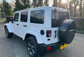 Jeep Wrangler 2.8 CRD NIGHT EAGLE UNLIMITED AUTO 12