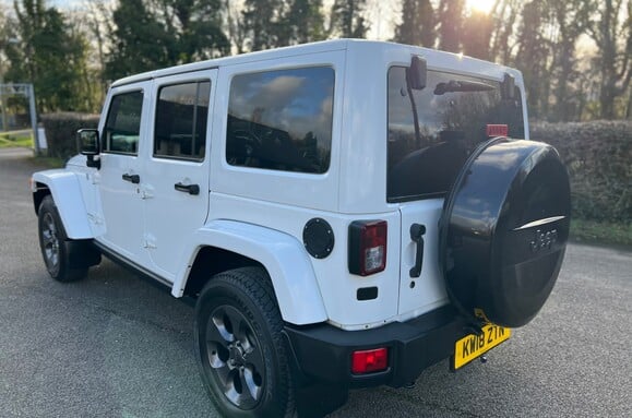 Jeep Wrangler 2.8 CRD NIGHT EAGLE UNLIMITED AUTO 12