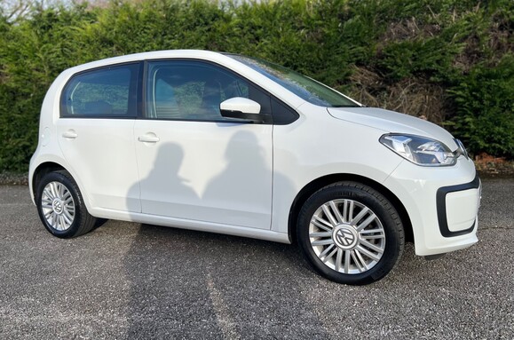 Volkswagen Up MOVE UP 1.0 5 DOOR 6