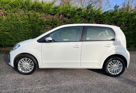 Volkswagen Up MOVE UP 1.0 5 DOOR 12