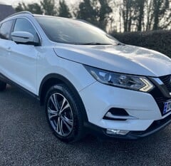 Nissan Qashqai DIG-T N-CONNECTA PAN ROOF 4