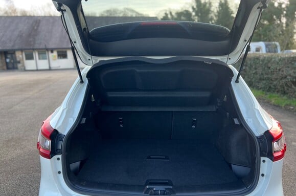 Nissan Qashqai DIG-T N-CONNECTA PAN ROOF 34