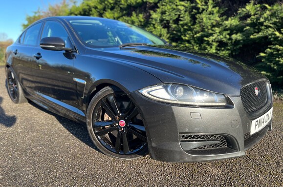 Jaguar XF 3.0D V6 S PORTFOLIO AUTO 1