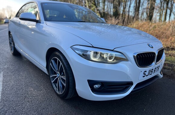 BMW 2 Series 220D SPORT COUPE 5