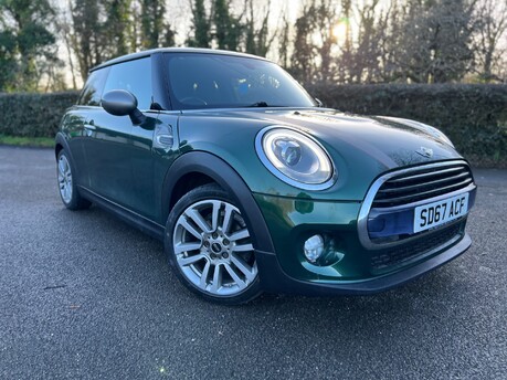 Mini Hatch 1.5 COOPER D SEVEN AUTO 