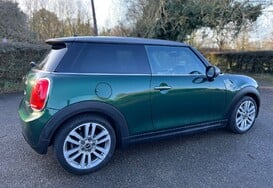 Mini Hatch 1.5 COOPER D SEVEN AUTO  7