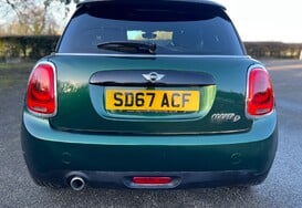 Mini Hatch 1.5 COOPER D SEVEN AUTO  8