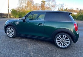 Mini Hatch 1.5 COOPER D SEVEN AUTO  12