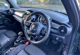 Mini Hatch 1.5 COOPER D SEVEN AUTO  21