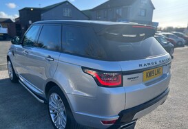 Land Rover Range Rover Sport 3.0 SDV6 AUTOBIOGRAPHY DYNAMIC 7 SEATS 4