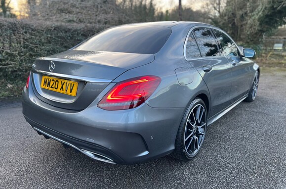 Mercedes-Benz C Class C 220 D AMG LINE PREMIUM AUTO 9