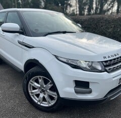 Land Rover Range Rover Evoque 2.2 SD4 PURE AUTO PANORAMIC ROOF 1