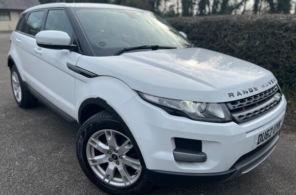 Land Rover Range Rover Evoque 2.2 SD4 PURE AUTO PANORAMIC ROOF 2