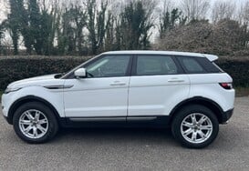 Land Rover Range Rover Evoque 2.2 SD4 PURE AUTO PANORAMIC ROOF 10