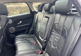 Land Rover Range Rover Evoque 2.2 SD4 PURE AUTO PANORAMIC ROOF 31