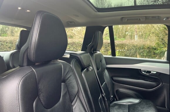 Volvo XC90 2.0 PETROL T6 MOMENTUM AWD AUTO 26