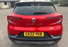 Renault Captur 1.3 RS LINE TCE 8