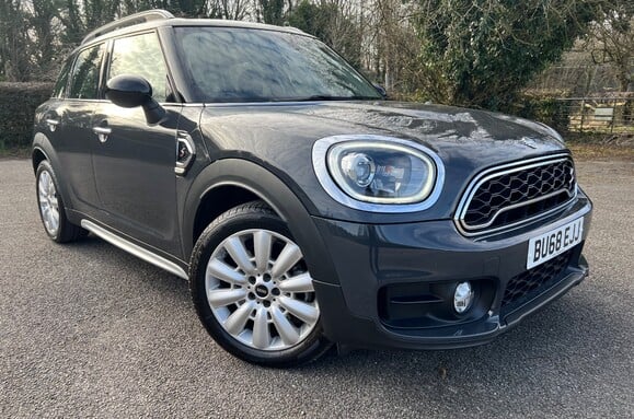 Mini Countryman 2.0 COOPER S AUTO HUGE SPEC 2