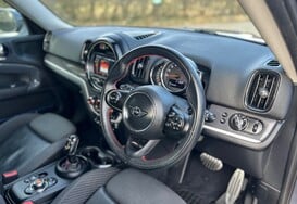 Mini Countryman 2.0 COOPER S AUTO HUGE SPEC 19