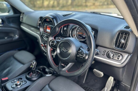 Mini Countryman 2.0 COOPER S AUTO HUGE SPEC 19