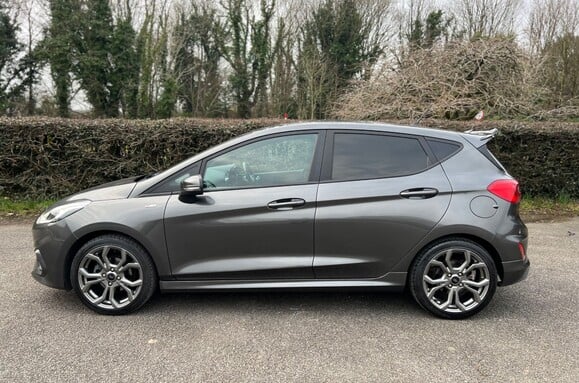 Ford Fiesta 1.0 ST-LINE 11