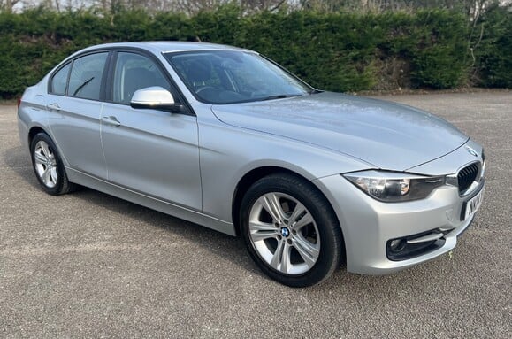 BMW 3 Series 316I SPORT 2