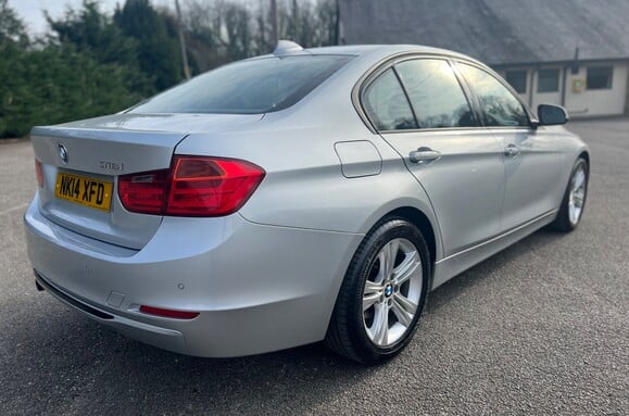 BMW 3 Series 316I SPORT 5